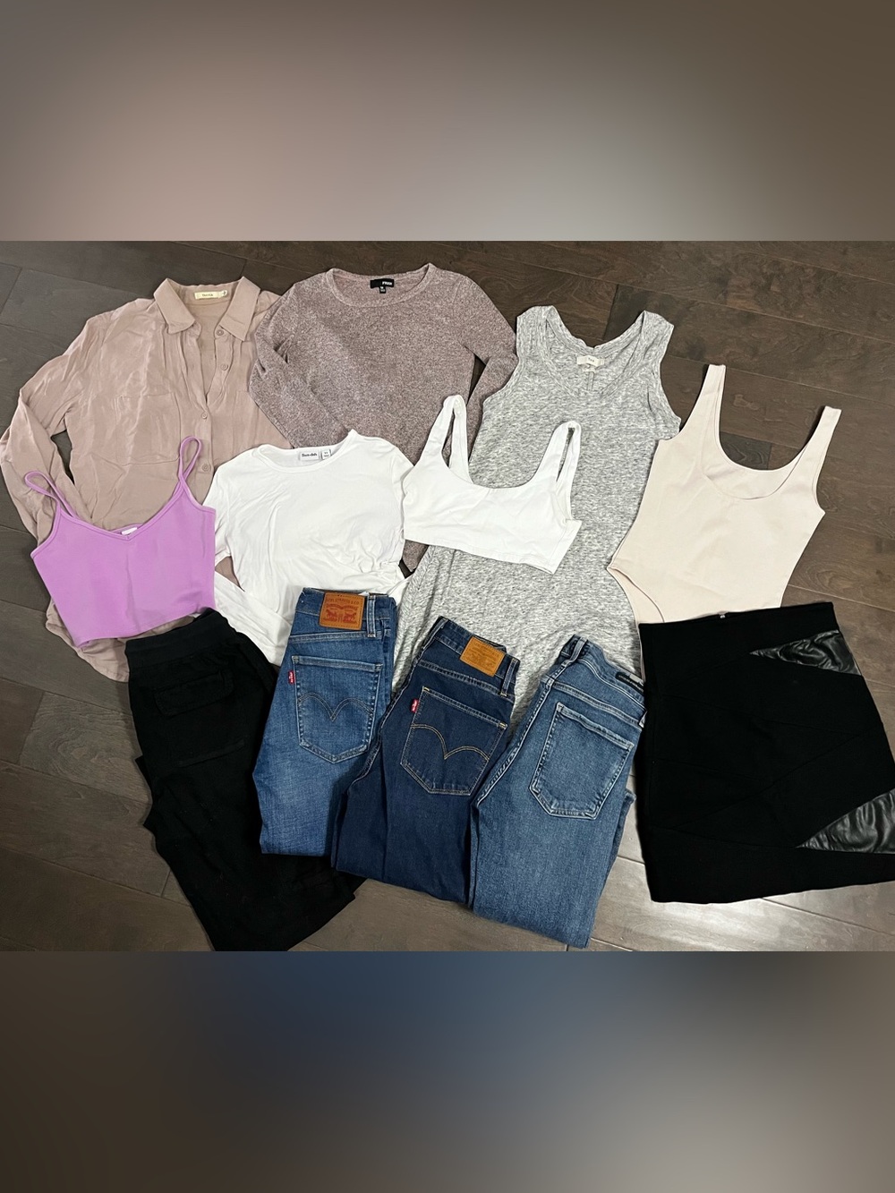 Aritzia Clothing